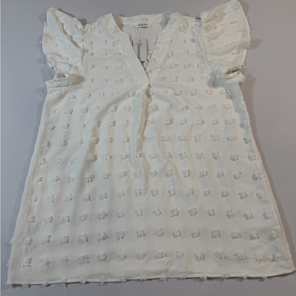 Elegant White Textured Blouse NWT -‎ Large
